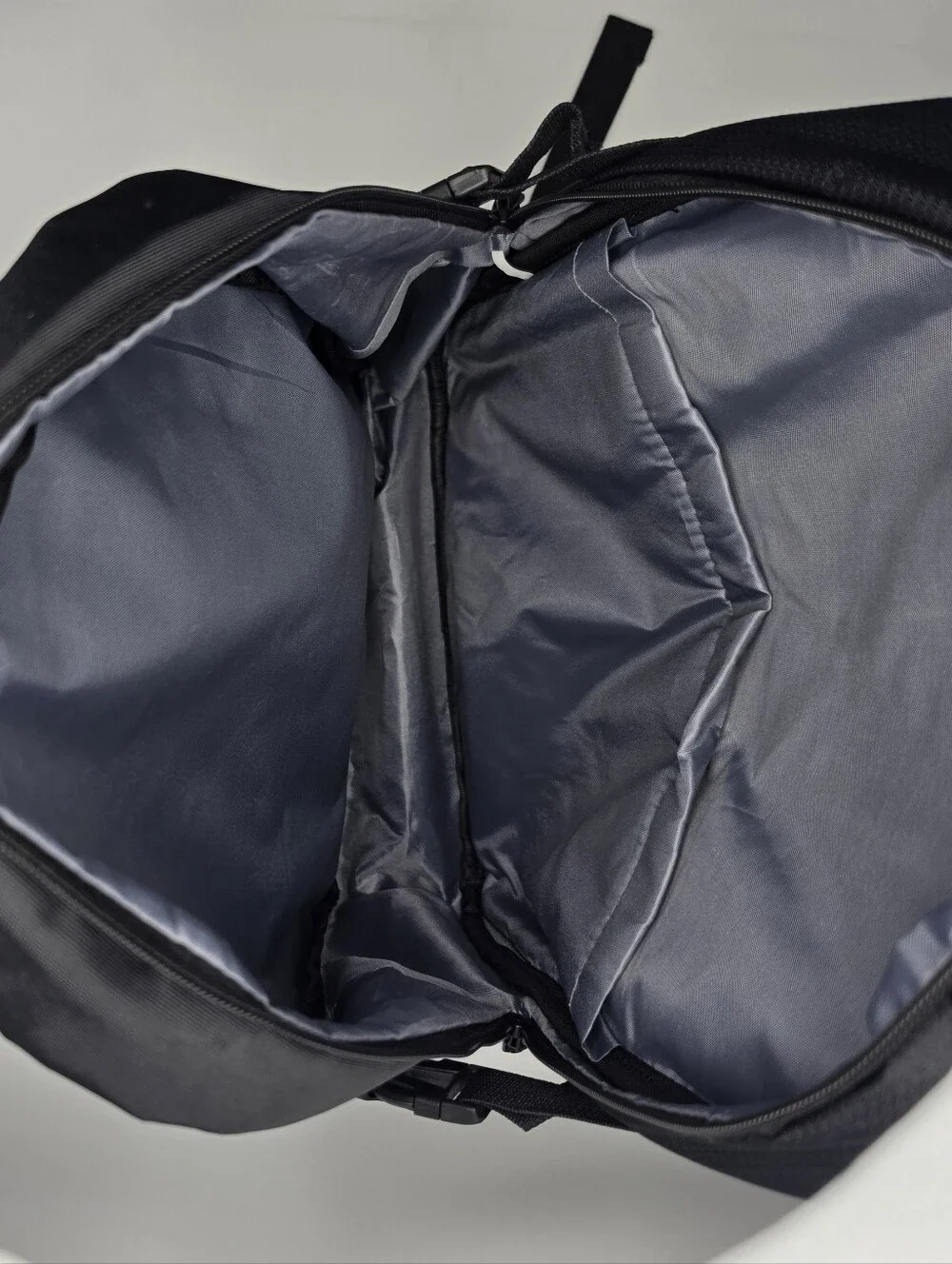 Beverly Hills‎ Polo Club Unisex Backpack Cushioned Straps Color Black